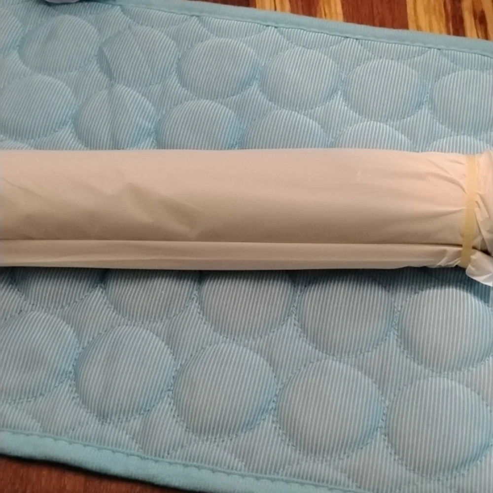 Beige Pet Feeding Mat